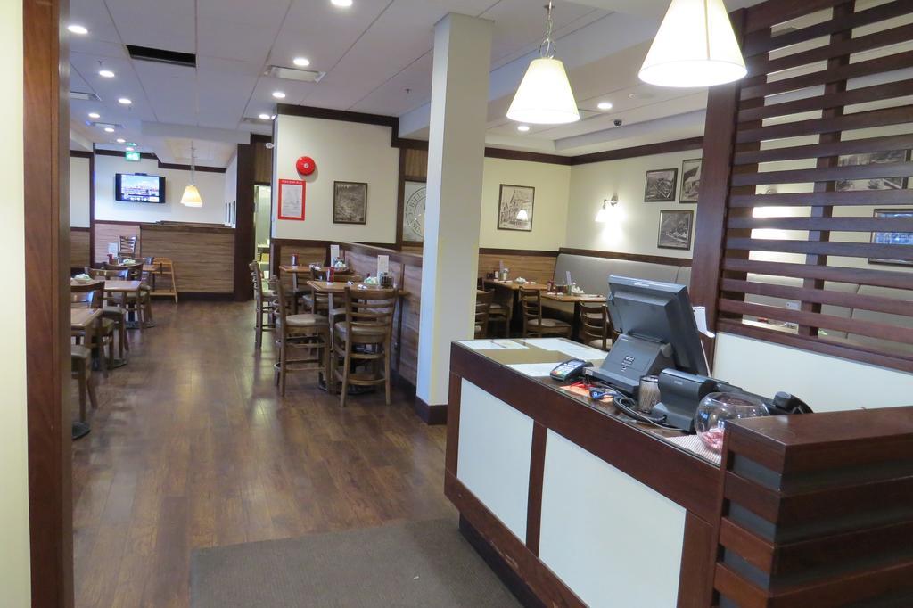 比利巴克赌场酒店 克内尔 外观 照片
